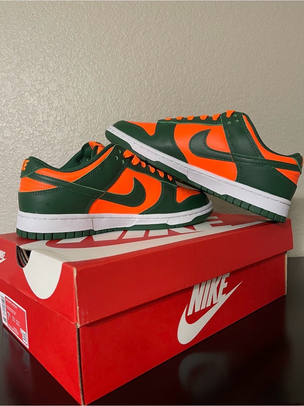 Nike Men’s Miami Dunk Low Top Sneakers